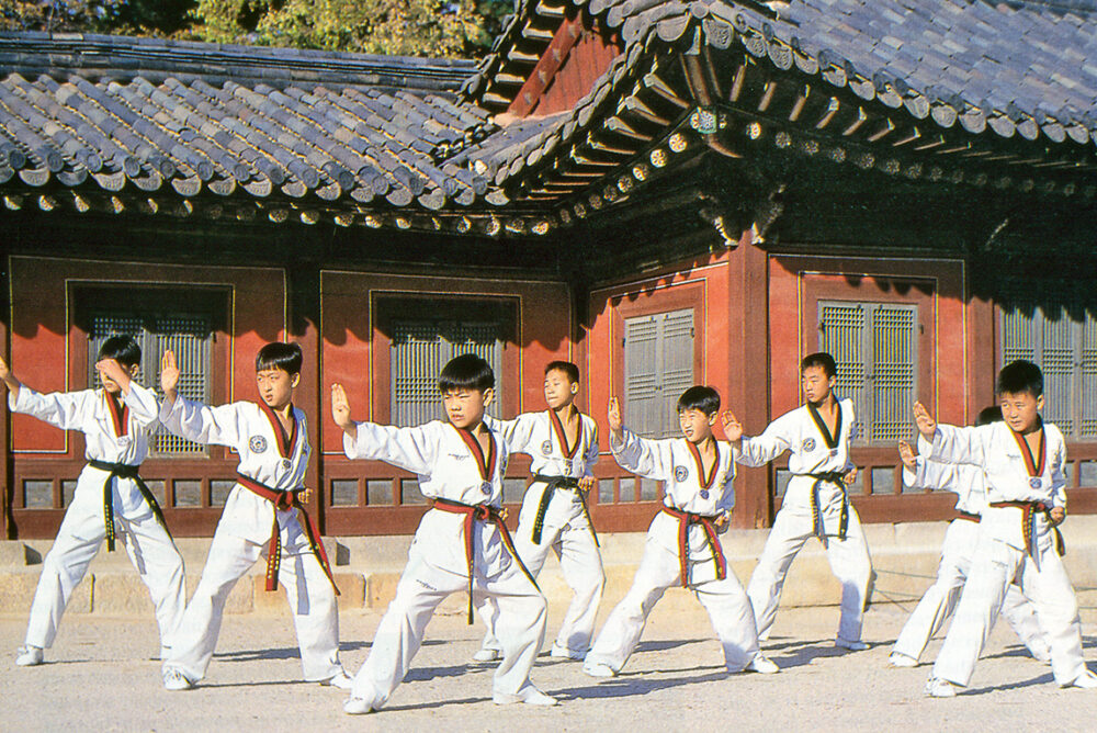 Jungen beim Taekwondo in Südkorea